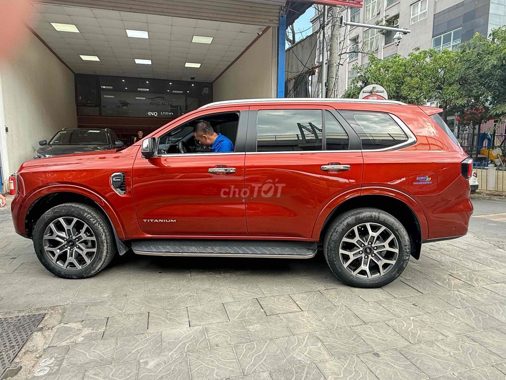 Ford Everest 2022 Titanium Plus 2.0L 4x4 AT. Mua bán Ô tô tại Quận Cầu Giấy Hà Nội được đăng bởi Xe chất Hà Nội hình 3