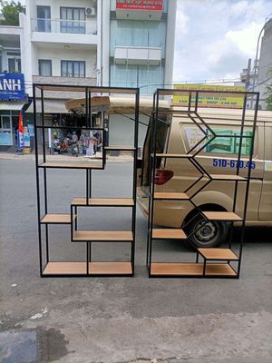 Kệ sách khung sắt đứng sale tháng 5. Mua bán Tủ, kệ gia đình tại Quận 12 Tp Hồ Chí Minh được đăng bởi Nguyễn Đức Thọ