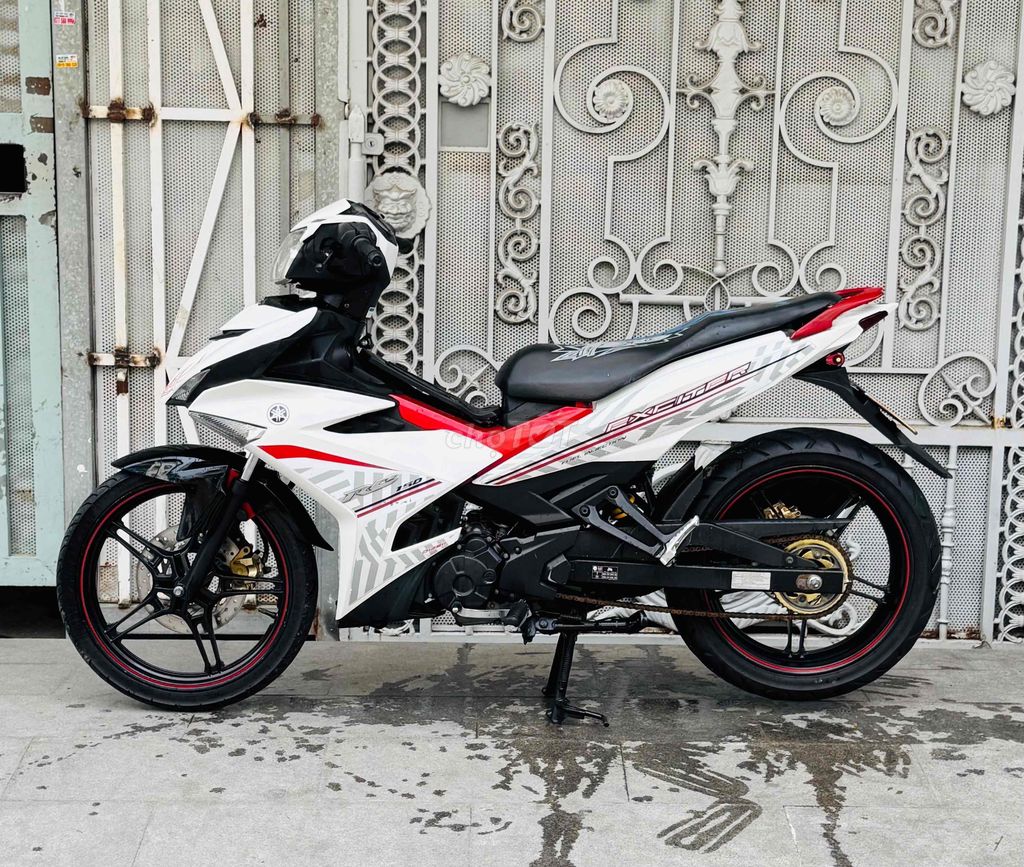 yamha exciter 150cc trắng đỏ đen xe đẹp máy zin êm. Mua bán Xe máy tại Quận Gò Vấp Tp Hồ Chí Minh được đăng bởi CHXM 86 chuyên bán xe trả góp hình 4