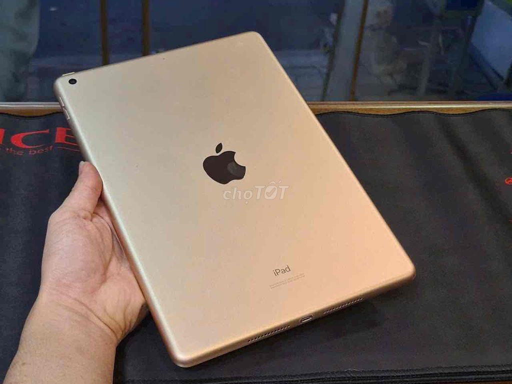 iPad Gen 7 32GB 4G - Đã Sử Dụng. Mua bán Máy tính bảng tại Quận Gò Vấp Tp Hồ Chí Minh được đăng bởi Nguyễn Kiệt hình 2