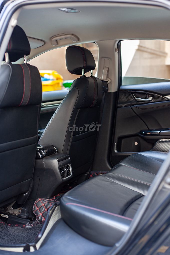 Honda Civic 2019 RS 50.000 km. Mua bán Ô tô tại Thành phố Thủ Đức Tp Hồ Chí Minh được đăng bởi H2T Auto hình 19