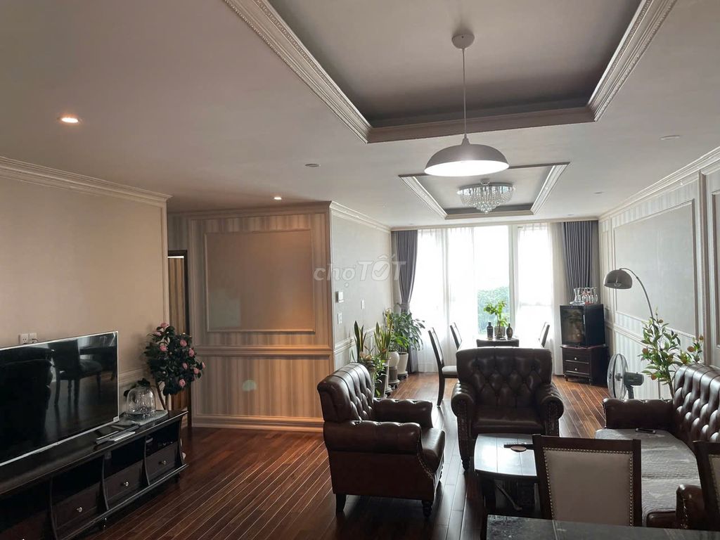 Аренда · 2 комн. · 87 м² · Quận Tân Bình, ул. Phạm Văn Hai