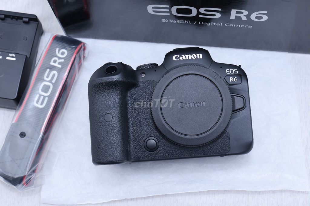 Body Canon EOS R6 fullbox like new