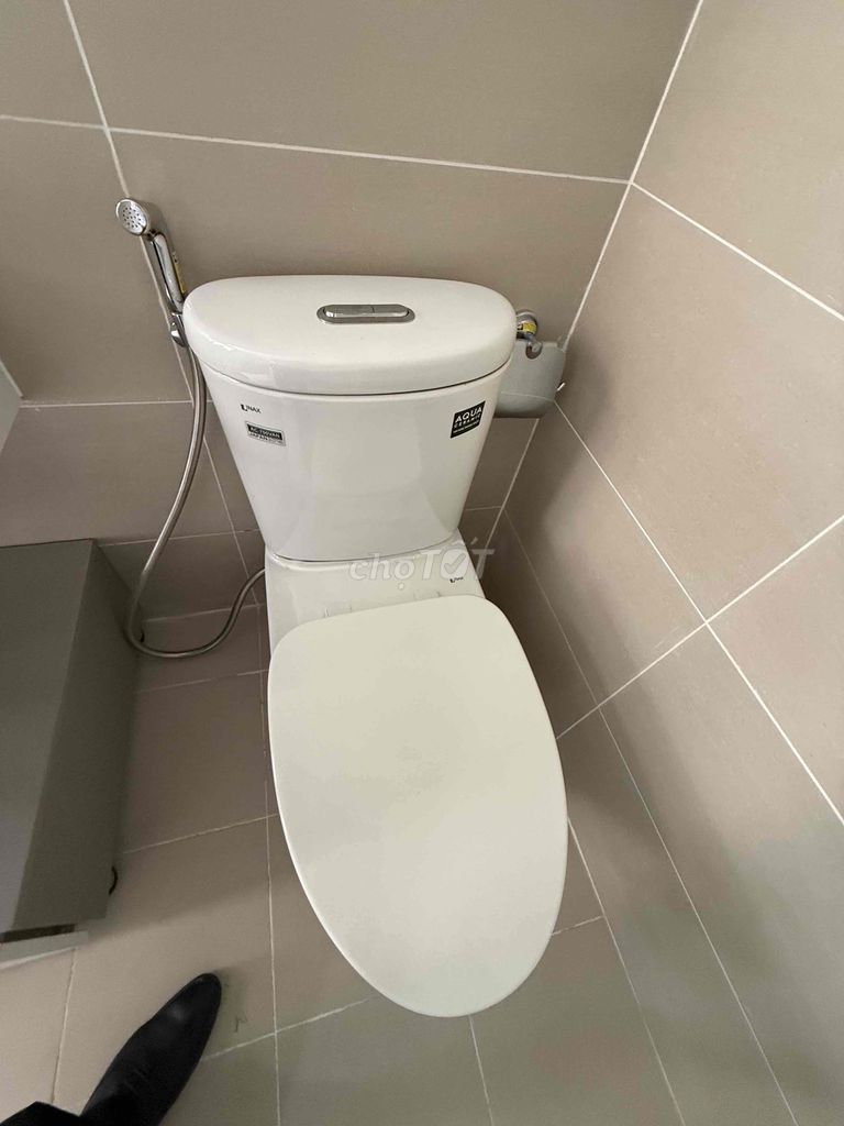 Thanh lý Bồn cầu Lavabo Inax mới 95%