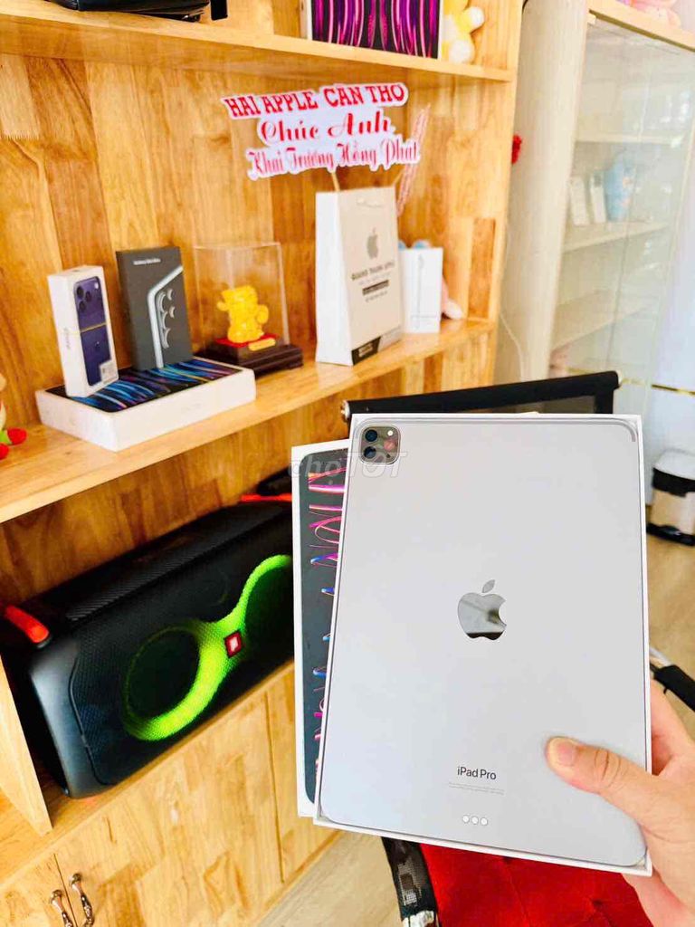 Apple iPad Pro M2 11 inch 128GB Fulbox pin cao 94%. Mua bán Máy tính bảng tại Quận Ninh Kiều Cần Thơ được đăng bởi Quang Thanh Apple Store hình 1