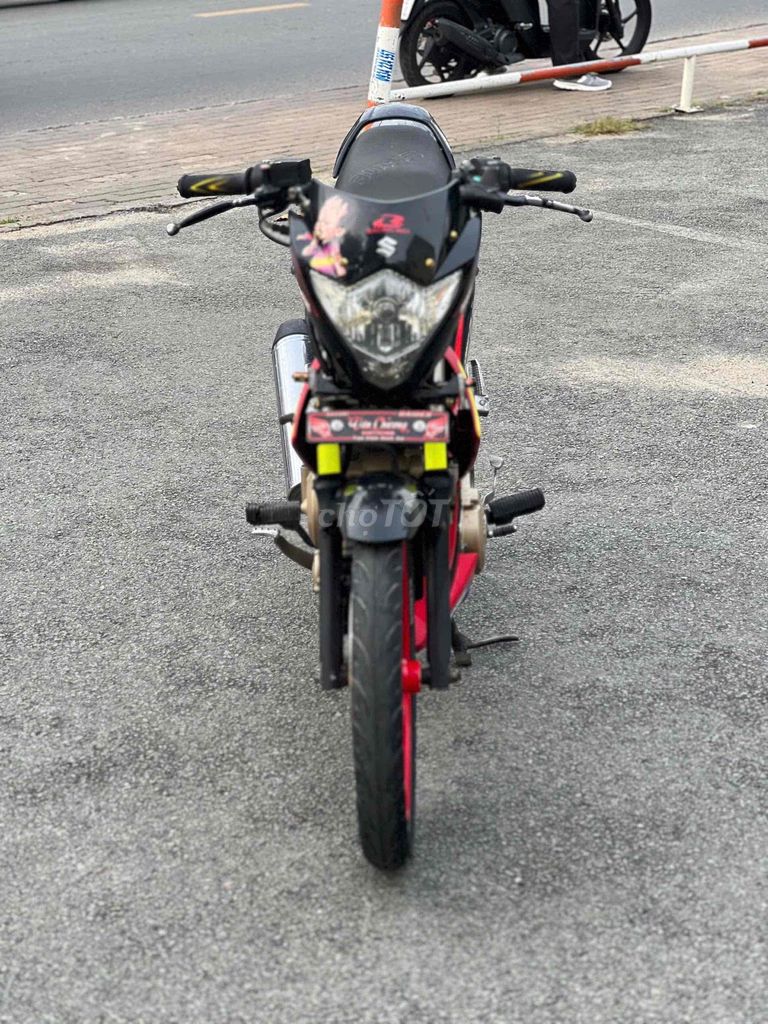 SUZUKI RAIDER GIẤY TỜ ĐẦY ĐỦ MÁY NGON. Mua bán Xe máy tại Thành phố Thủ Đức Tp Hồ Chí Minh được đăng bởi Xe Máy Nguyễn Phụng hình 6