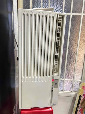 Máy lạnh 1 cục cửa sổ 9000btu hàng nội địa nhật. Mua bán Máy lạnh, điều hoà tại Huyện Long Hồ Vĩnh Long được đăng bởi phú 