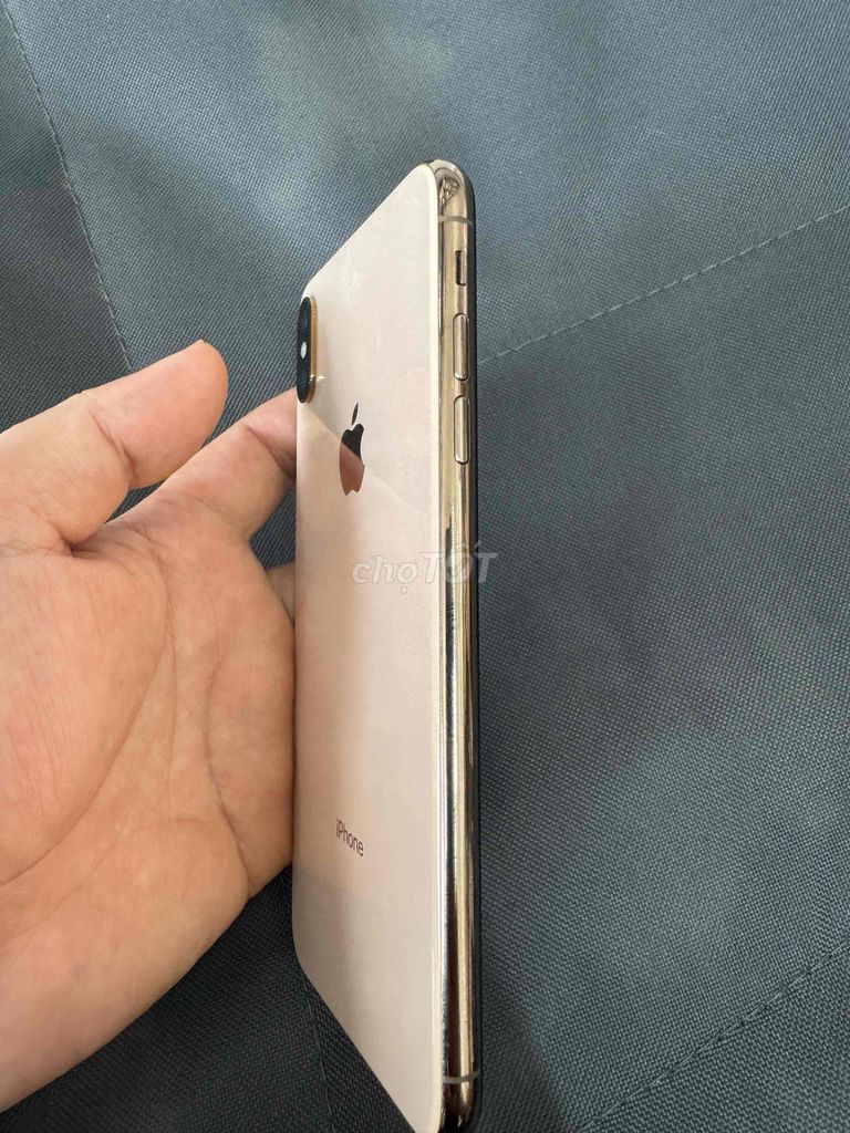 Apple iPhone Xs Max 256GB Vàng 84%. Mua bán Điện thoại tại Thành phố Thủ Đức Tp Hồ Chí Minh được đăng bởi thoi trần hình 1