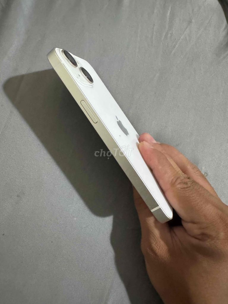 Apple iPhone 14 256GB Trắng có khay sim 8tr6. Mua bán Điện thoại tại Thành phố Bảo Lộc Lâm Đồng được đăng bởi Bảo tun hình 1