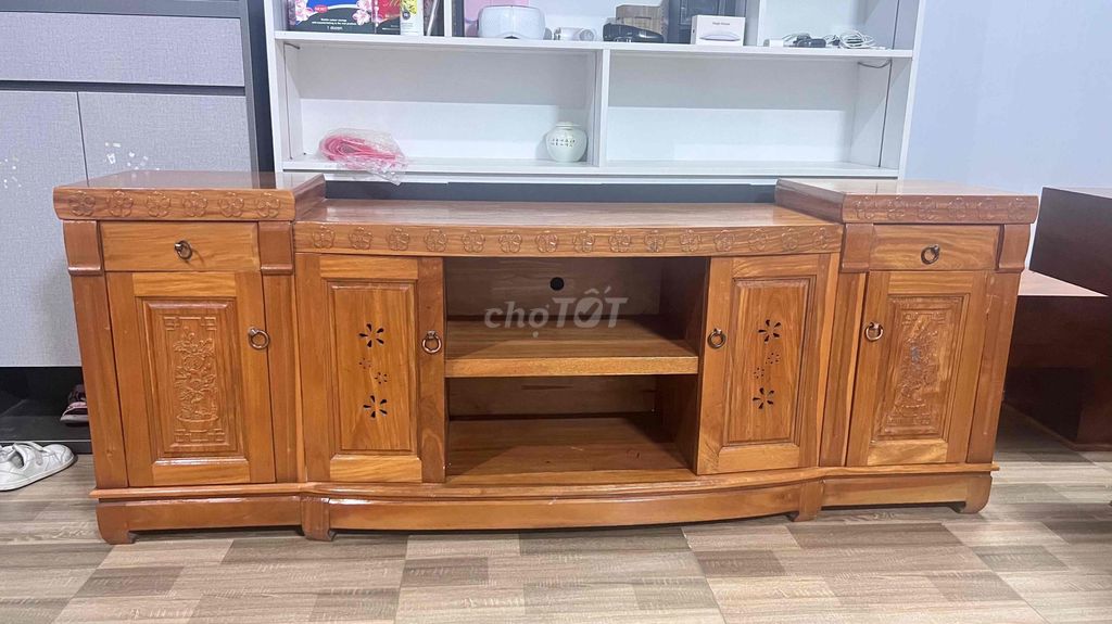 Kệ tivi gỗ sồi 2m màu Nâu. Mua bán Tủ, kệ gia đình tại Thành phố Biên Hòa Đồng Nai được đăng bởi Yến hình 1