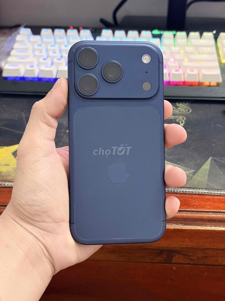 Apple iPhone 17 Pro 256GB Xanh LLA 98%. Mua bán Điện thoại tại Huyện Bình Chánh Tp Hồ Chí Minh được đăng bởi Lê Nhân hình 1