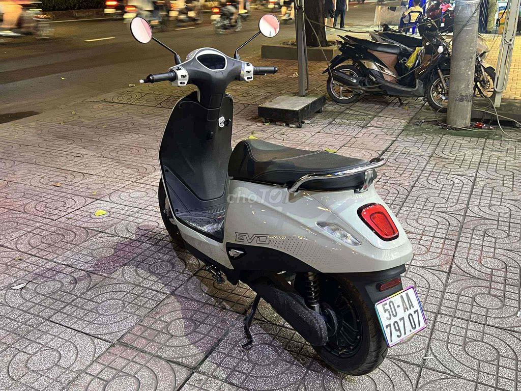 ✅Pink Quận 12✅Evo Grand Xe Máy Điện-Nậu Xớ 6củ. Mua bán Xe máy tại Quận 12 Tp Hồ Chí Minh được đăng bởi  Xe Điện Pink Quận 12 hình 2
