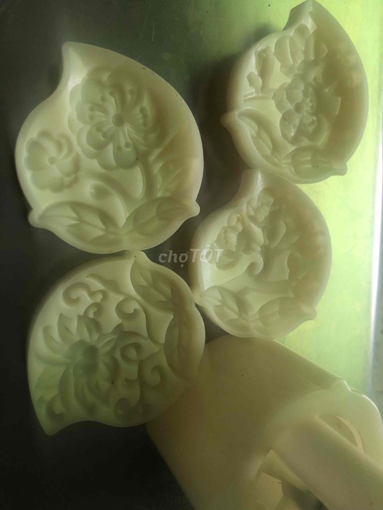 Khuôn lò xo ấn bánh trung thu 50gr. Mua bán Dụng cụ nhà bếp tại Quận Bình Tân Tp Hồ Chí Minh được đăng bởi Lisa Dang hình 1