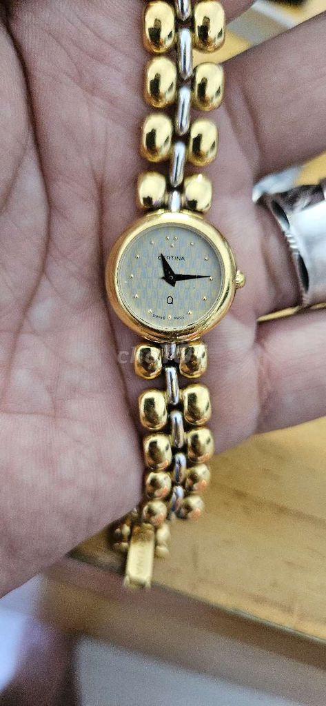 Đồng hồ certina Thụy Sĩ nữ dư bán