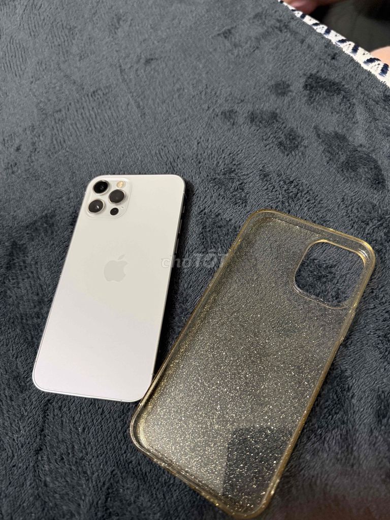 Apple iPhone 12 Pro trắng. Mua bán Điện thoại tại Quận Tân Bình Tp Hồ Chí Minh được đăng bởi Sun hình 1