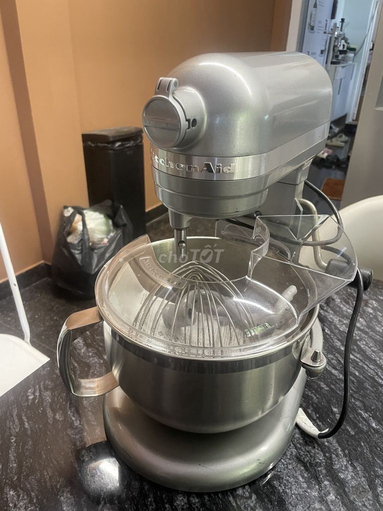 Máy trộn bột KITCHENAID Pro 6 - 590W Mỹ mới 99%