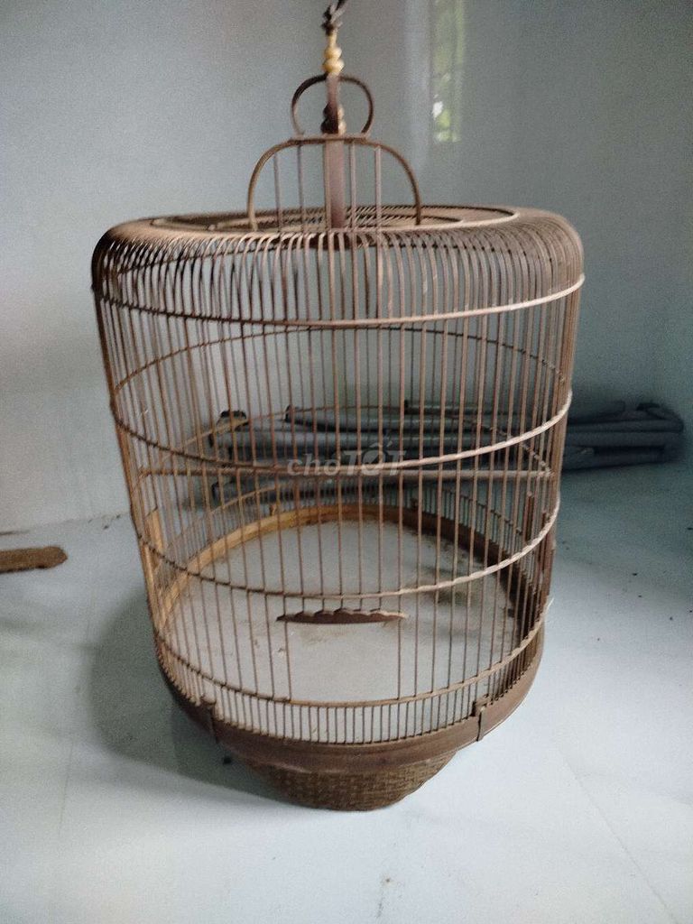 Lồng chim tre màu nâu. Mua bán Phụ kiện, Thức ăn, Dịch vụ tại Huyện Núi Thành Quảng Nam được đăng bởi Hưng hình 1
