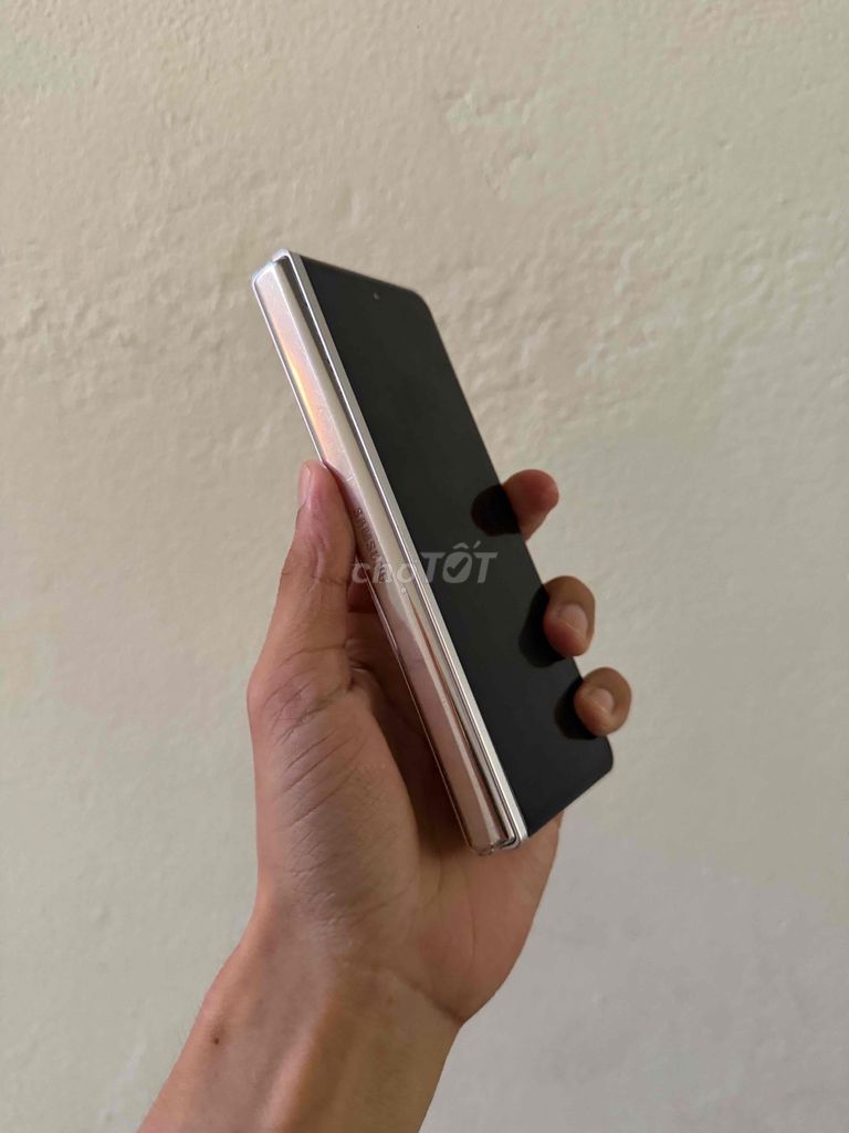 Samsung Fold 3 Vàng hồng. Mua bán Điện thoại tại Quận Thanh Khê Đà Nẵng được đăng bởi Anh Tuấn Apple hình 1