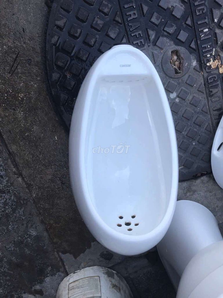 Tiểu nam Casar Sứ Trắng. Mua bán Thiết bị vệ sinh, nhà tắm tại Quận 5 Tp Hồ Chí Minh được đăng bởi Anh Huy hình 1