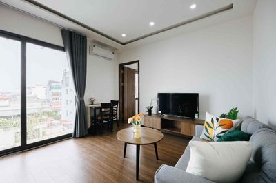 Cho thuê Căn hộ 01 ngủ, 3 phút đi bộ tới Lotte, 3 phút tới Hồ Tây