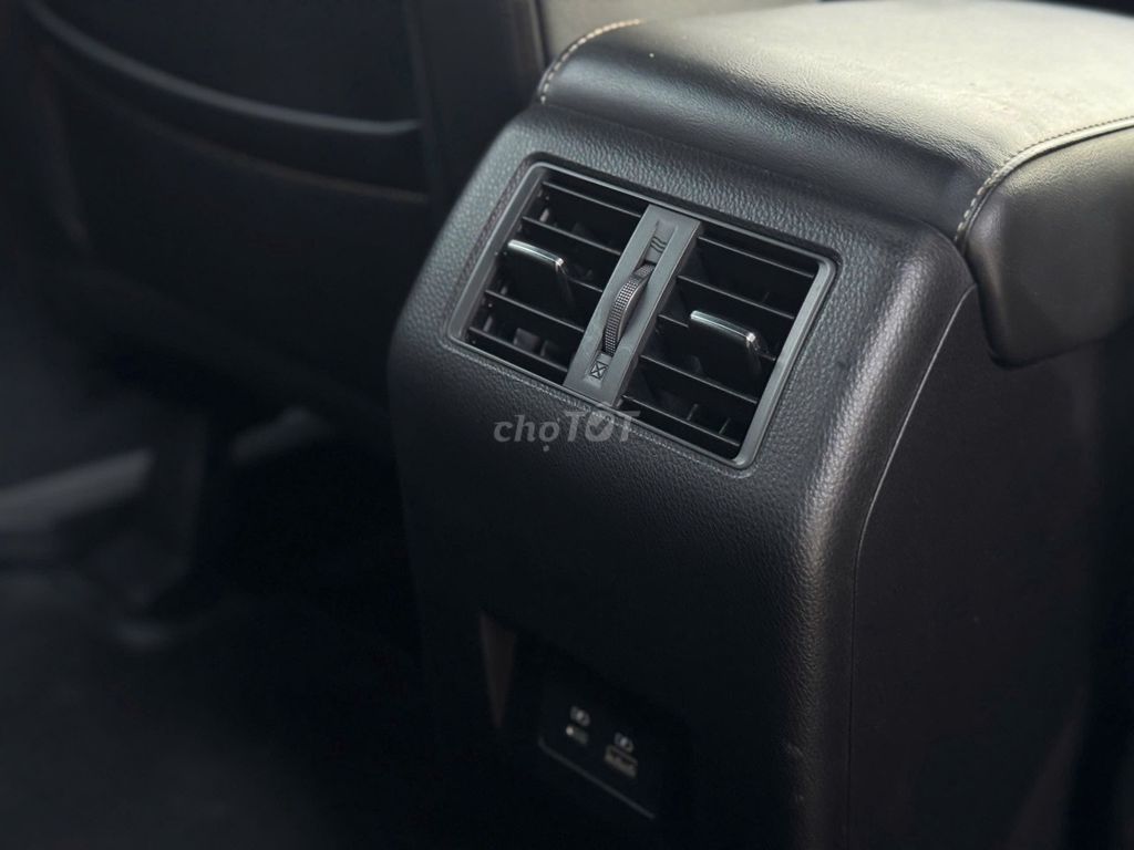 Mitsubishi Xforce 2024 Premium 23.000km. Mua bán Ô tô tại Quận Cái Răng Cần Thơ được đăng bởi Ngọc Carpla Cần Thơ Chuyên mua bán ô tô qua sử dụng hình 12