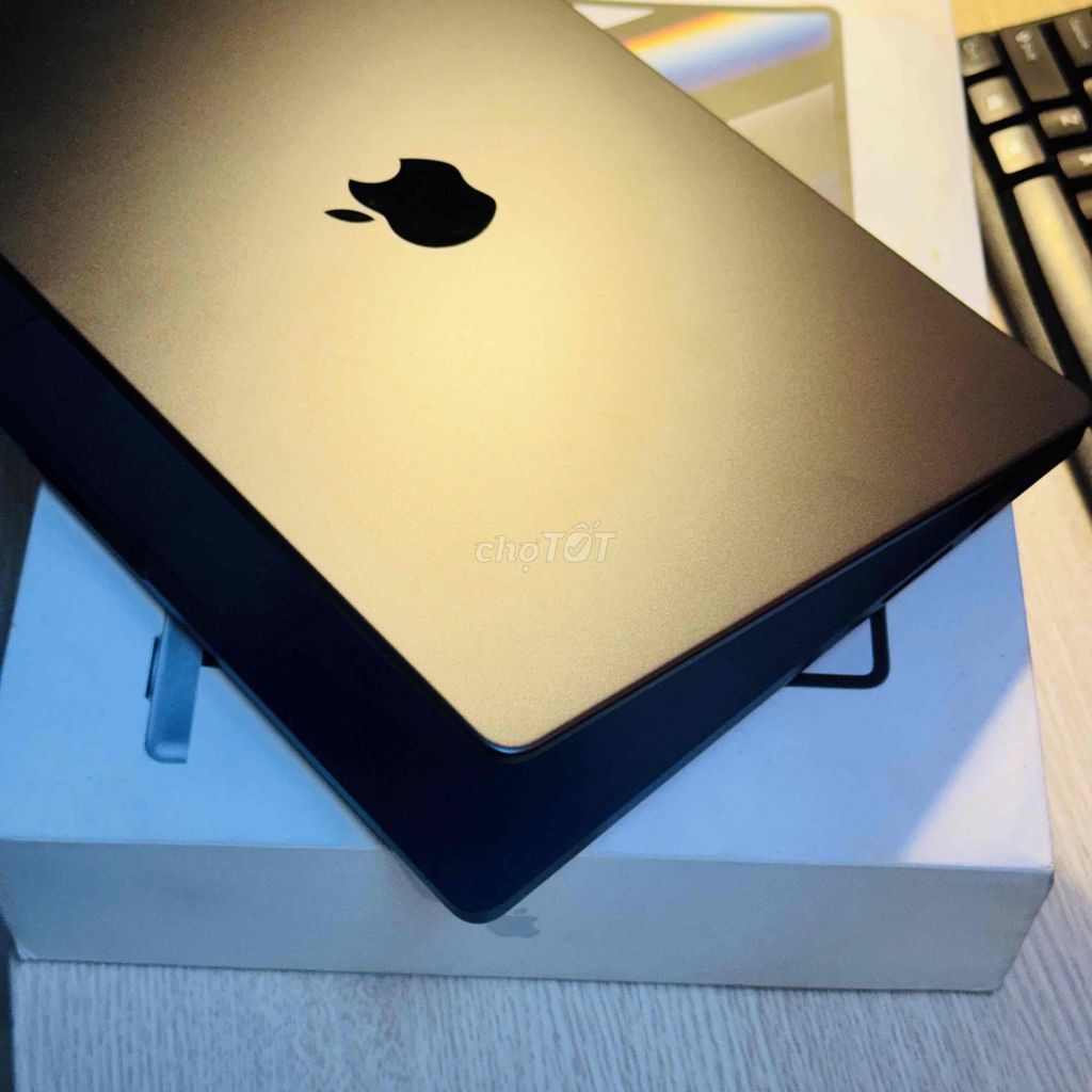 macbook Pro M4 16G 512Gb like new còn bảo hành. Mua bán Laptop tại Quận Ba Đình Hà Nội được đăng bởi Nguyen  hình 1