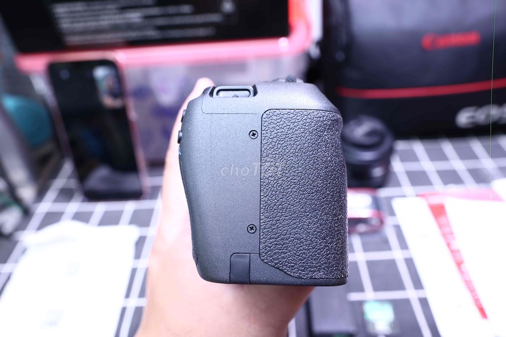 Fullbox Canon RP + lens RF50 F1.8 bảo hành hãng. Mua bán Máy ảnh, Máy quay tại Thành phố Thuận An Bình Dương được đăng bởi Nguyễn Đình Tú hình 1