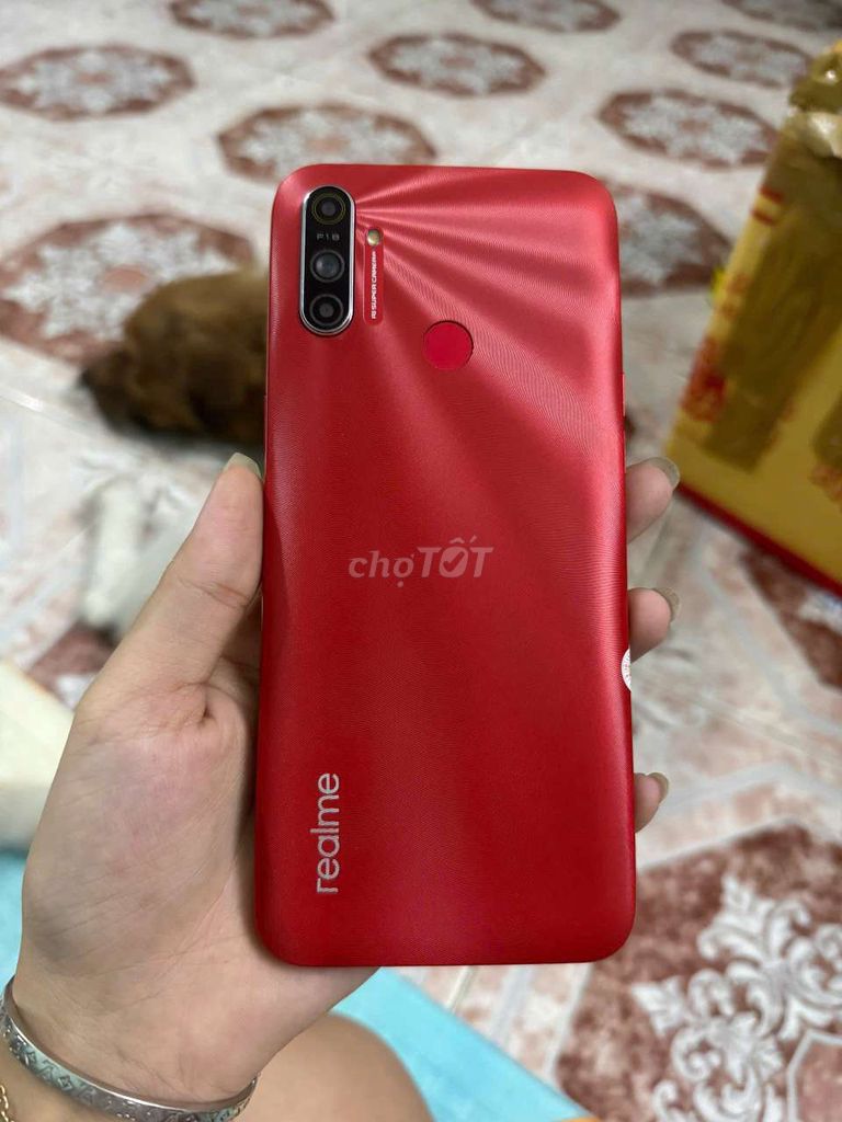 Realme C3, 32g, nứt kính, full cn. Mua bán Điện thoại tại Thành phố Thủ Dầu Một Bình Dương được đăng bởi Phước Mobile hình 1