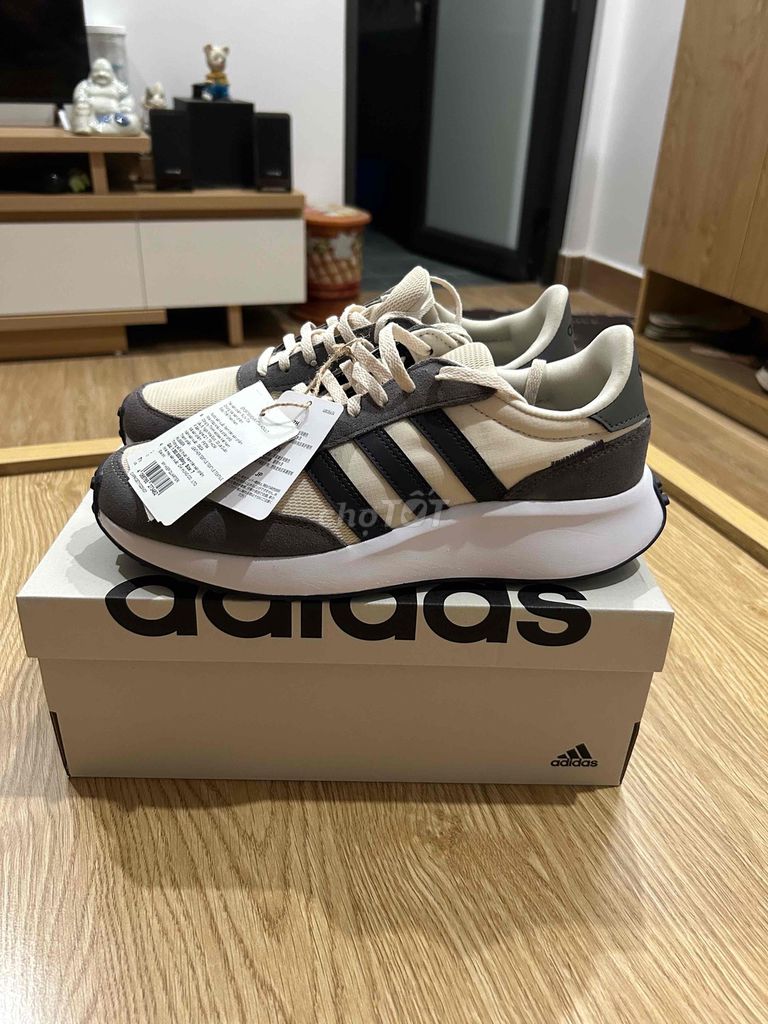 Giày thể thao Adidas Lifestyle Run 70s. Mua bán Giày dép tại Quận Dương Kinh Hải Phòng được đăng bởi Xuân Phúc hình 1