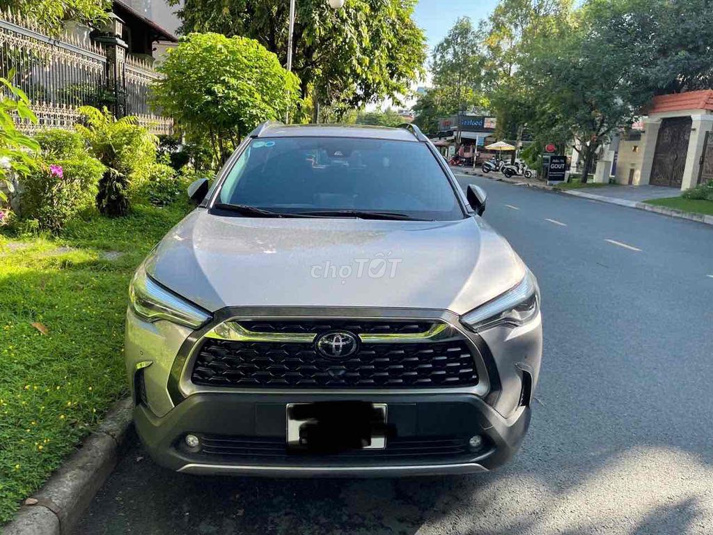 Toyota Corolla Cross 2021 1.8V - 33000 km. Mua bán Ô tô tại Quận 7 Tp Hồ Chí Minh được đăng bởi Lê Anh hình 1