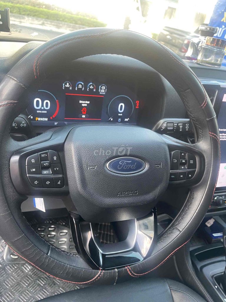 Ford Everest 2024 Titanium 2.0L 4x2 Siêu Cọp. Mua bán Ô tô tại Quận Bình Tân Tp Hồ Chí Minh được đăng bởi Lê Tuyền Ford  hình 6