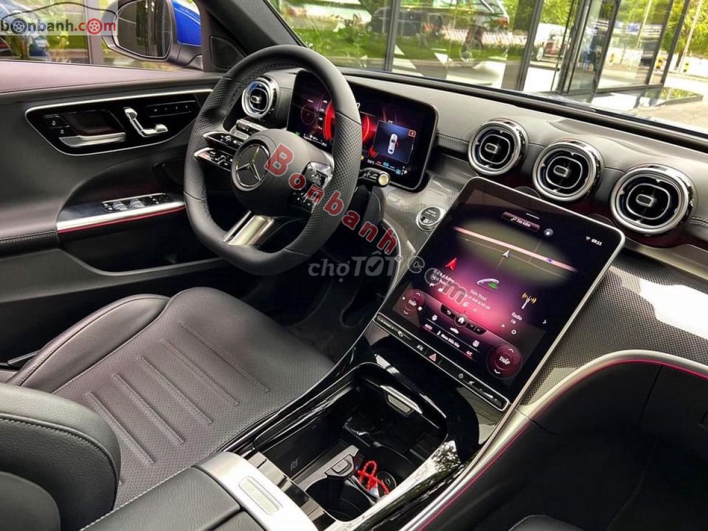 Xe Mercedes Benz C class C300 AMG 2025. Mua bán Ô tô tại Quận Đống Đa Hà Nội được đăng bởi Nguyễn Văn Hải hình 3