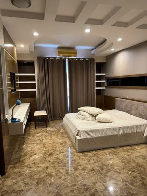 Rent · 5 bd · 200 м² · Quận Bình Tân, ул. Đường Tên Lửa