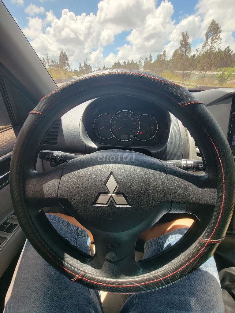 Mitsubishi 2014 D 4x2 MT - 128 km. Mua bán Ô tô tại Thành phố Đà Lạt Lâm Đồng được đăng bởi Bao Hung hình 3