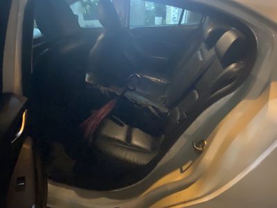 Mazda 3 2016 110.000 km Trắng. Mua bán Ô tô tại Quận Cẩm Lệ Đà Nẵng được đăng bởi Trần Vũ Nam