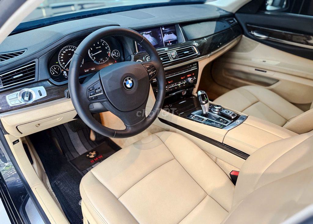 BMW 730Li 2011 - 98000 km. Mua bán Ô tô tại Quận Tân Bình Tp Hồ Chí Minh được đăng bởi FatCar Auto hình 10