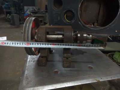Đầu trục máy khoan chế, có puly +đầu kẹp mũi khoan. Mua bán Đồ chuyên dụng, Giống nuôi trồng tại Thành phố Ngã Bảy Hậu Giang được đăng bởi Hoàng Long