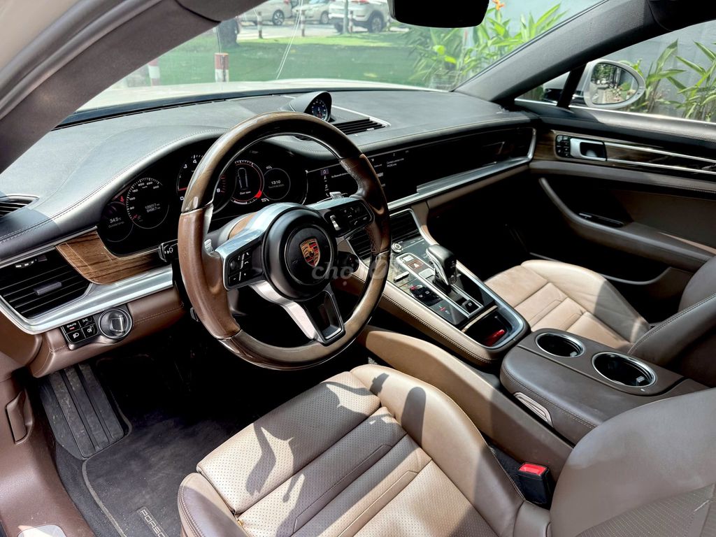 Porsche Panamera Crayon 2018 Lên Full Đồ. Mua bán Ô tô tại Quận Thanh Xuân Hà Nội được đăng bởi Nguyễn Tuấn Hoàng hình 17