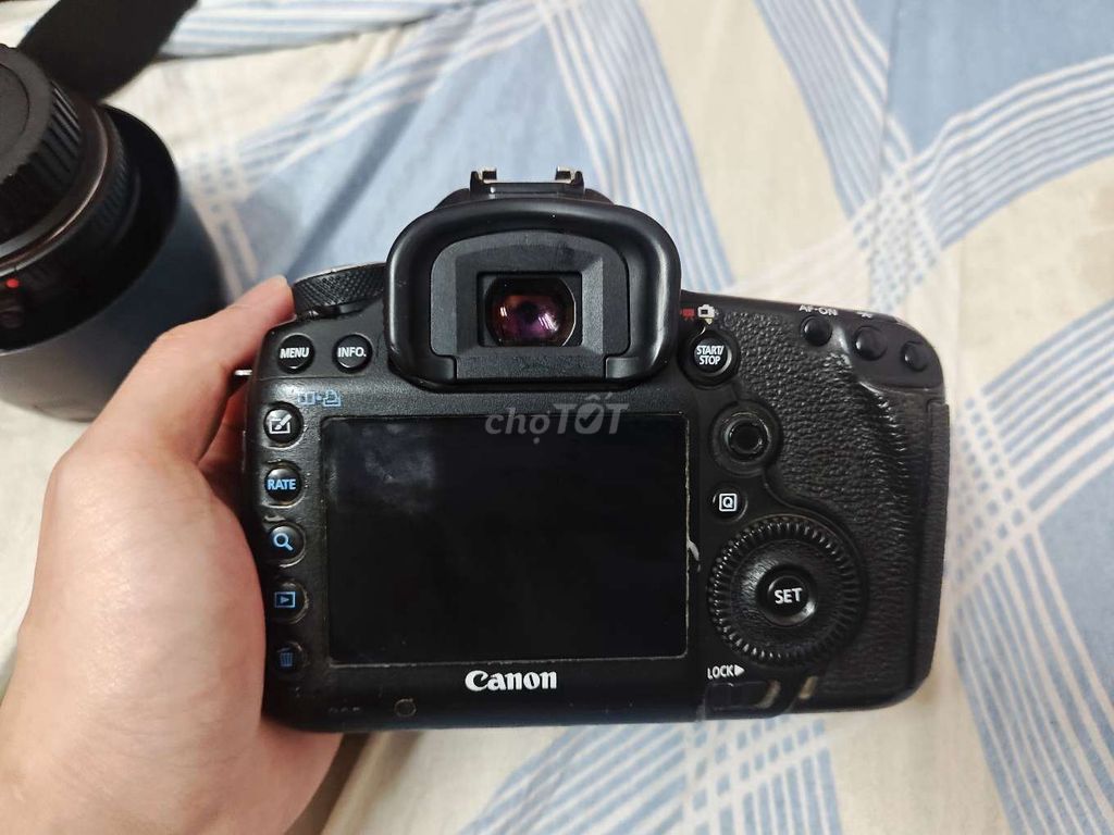 Canon 5D Mark III. Mua bán Máy ảnh, Máy quay tại Quận Hà Đông Hà Nội được đăng bởi Tùng hình 1