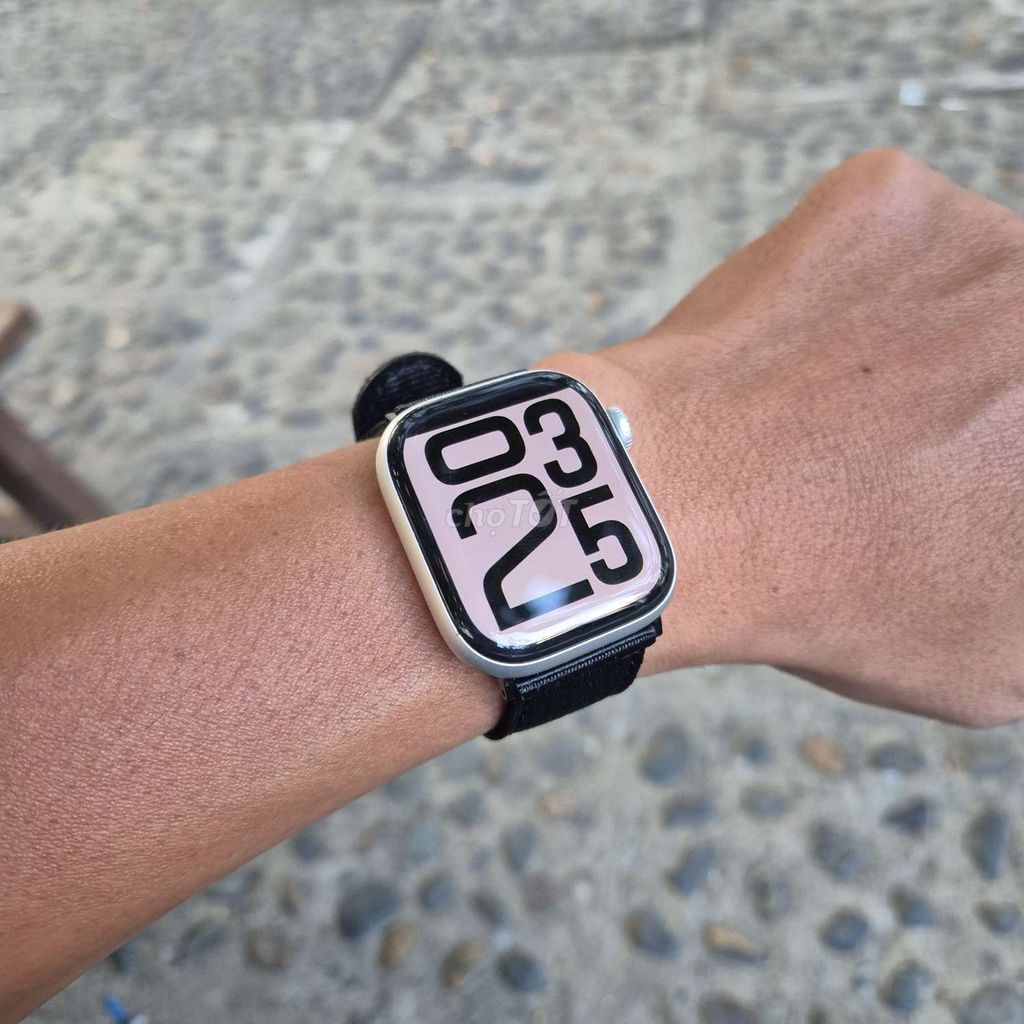 Apple Watch Series 10 42mm Bạc. Mua bán Thiết bị đeo thông minh tại Thành phố Nha Trang Khánh Hòa được đăng bởi Dư dùng nên bán hình 1