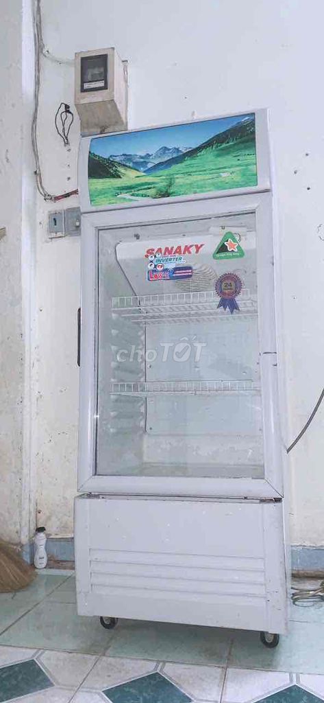 Tủ mát Sanaky 150 lít đang sử dụng tốt. Mua bán Tủ lạnh tại Quận 12 Tp Hồ Chí Minh được đăng bởi Linh Hương hình 1