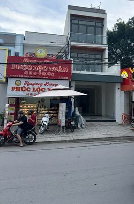 Nhà mặt tiền ngay ngã tư vòng xoay Nguyễn Văn Cừ. Mua bán văn phòng, mặt bằng kinh doanh tại Quận Ninh Kiều Cần Thơ được đăng bởi Lâm Vĩ Nhiệm