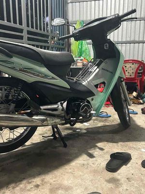 Xe ít ik cần bán lại wave 50 xe còn khá mới máy im. Mua bán Xe máy tại Huyện Châu Phú An Giang được đăng bởi nguyen duy manh