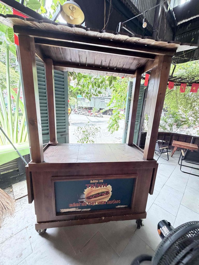 Xe bánh mì Gỗ Nâu Kinh doanh Mới 99%. Mua bán Đồ chuyên dụng, Giống nuôi trồng tại Quận Gò Vấp Tp Hồ Chí Minh được đăng bởi Đức hình 1