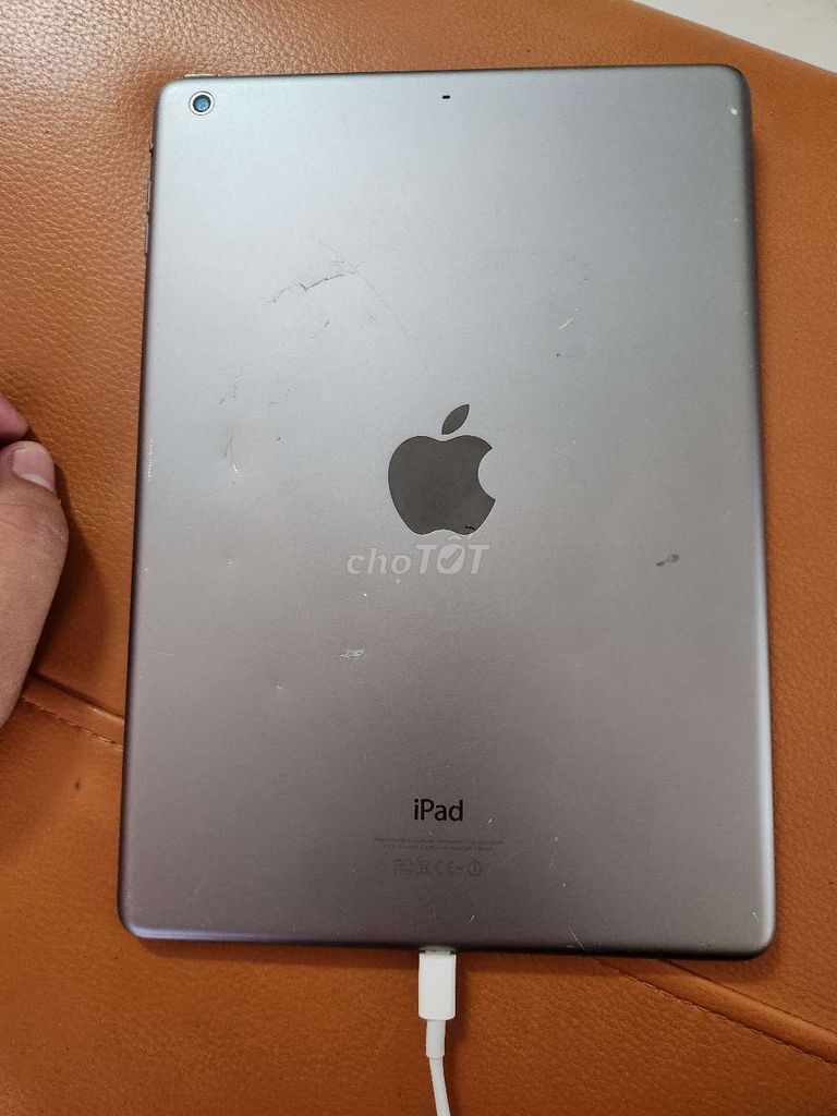 Apple iPad Air 16GB Xám. Mua bán Máy tính bảng tại Quận Thanh Khê Đà Nẵng được đăng bởi Nguyễn Văn Đại hình 1
