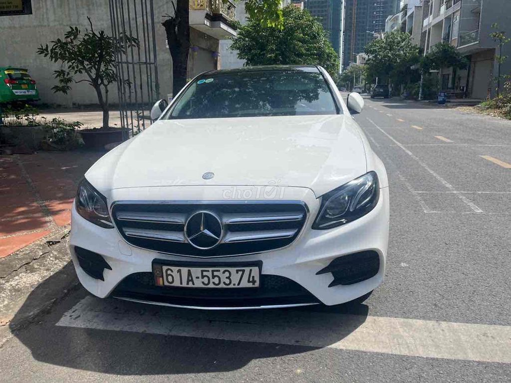 Mercedes Benz E Class 2017 E300 AMG - 99999 km