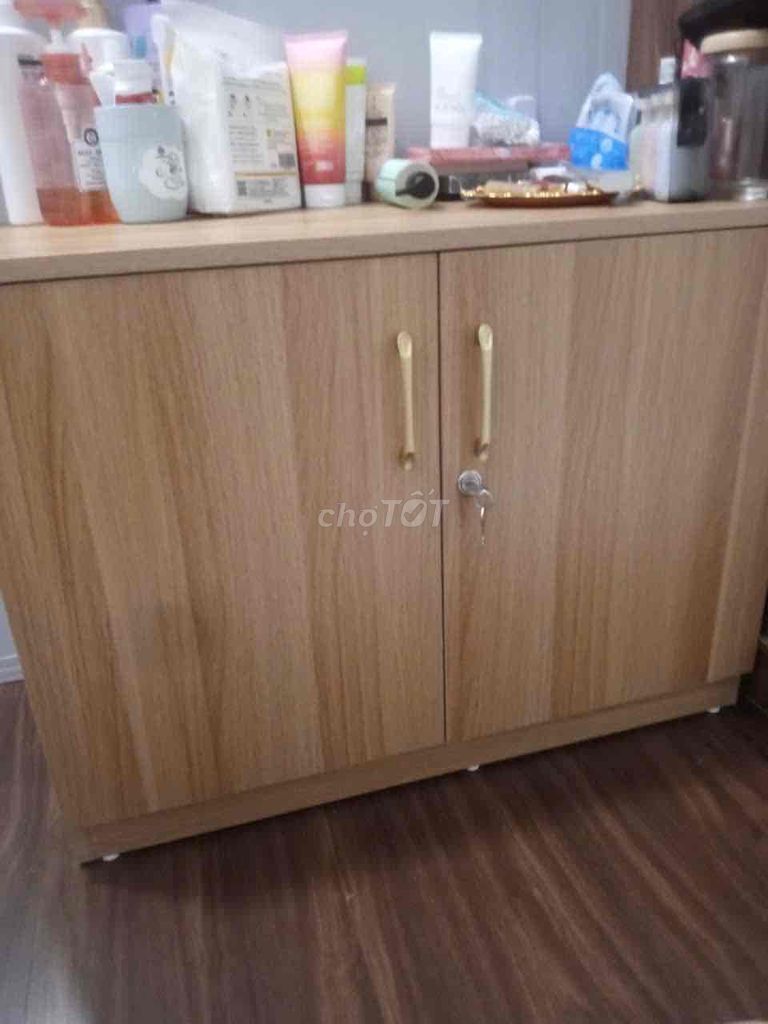 Tủ gỗ Vàng gỗ 80x60 cm. Mua bán Tủ, kệ gia đình tại Quận Tây Hồ Hà Nội được đăng bởi Nga hình 1