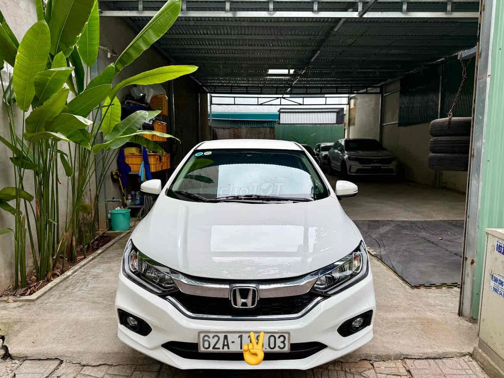 Honda City 2018 1.5 TOP - 33000 km