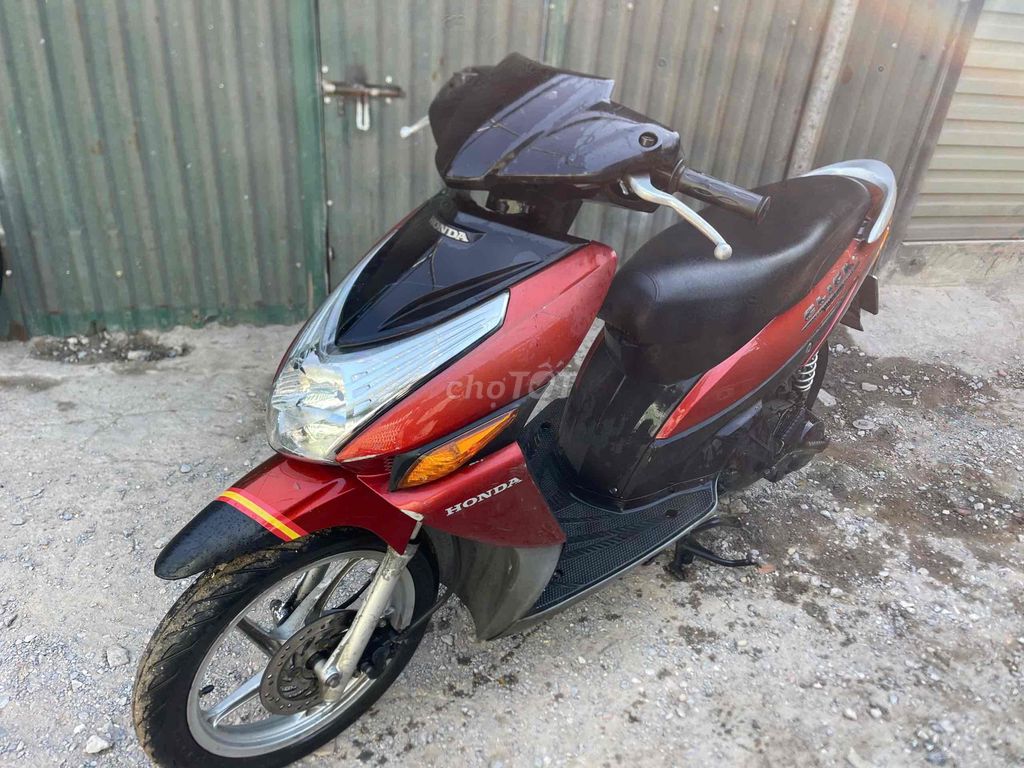 Thanh lí honda click bền đẹp. Mua bán Xe máy tại Quận Thanh Xuân Hà Nội được đăng bởi mua bán xe máy cũ giá rẻ hà nội hình 2