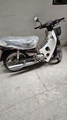 Honda Dream Thái Nâu trắng